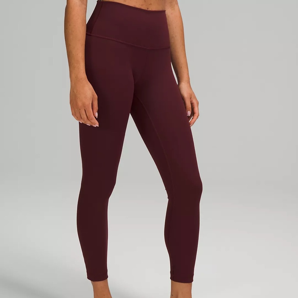 Lululemon WUNDER UNDER HIGH-RISE TIGHT
*FULL-ON LUON 28"